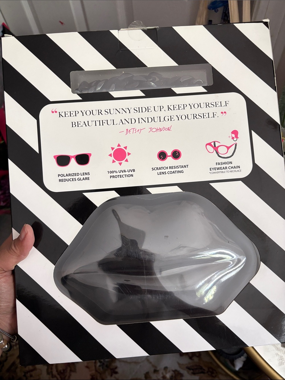 Betsey Johnson Sunglasses + Lip Case in Black
